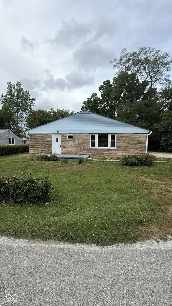 16 Glenda Drive Plainfield IN 46168
