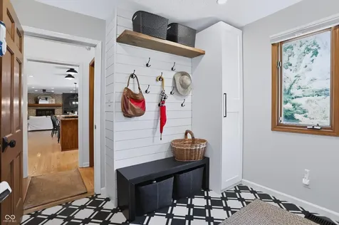 11377 Brentwood Avenue Zionsville IN 46077