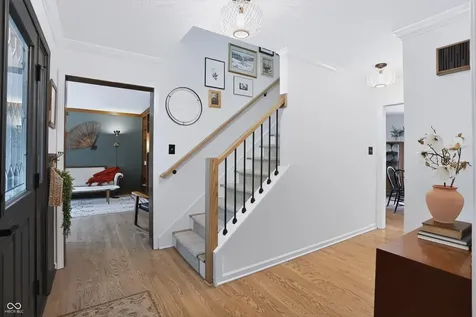11377 Brentwood Avenue Zionsville IN 46077