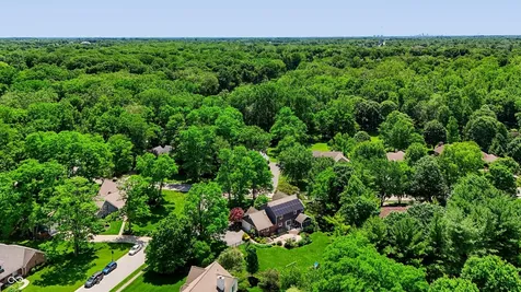 11377 Brentwood Avenue Zionsville IN 46077