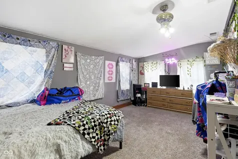 181 Royal Road Beech Grove IN 46107
