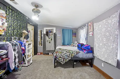 181 Royal Road Beech Grove IN 46107