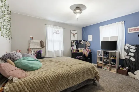 181 Royal Road Beech Grove IN 46107