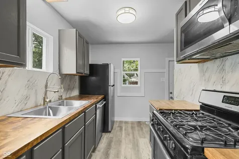 734 N Arnolda Avenue Indianapolis IN 46222