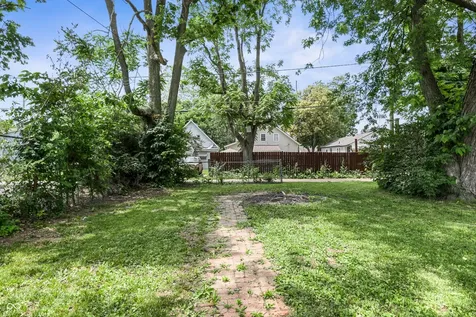734 N Arnolda Avenue Indianapolis IN 46222