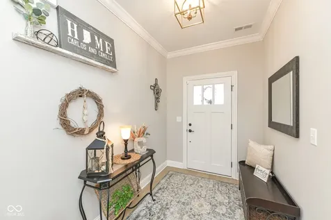 2439 Collins Drive Westfield IN 46074