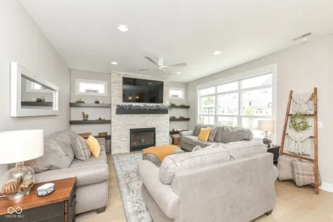 2439 Collins Drive Westfield IN 46074