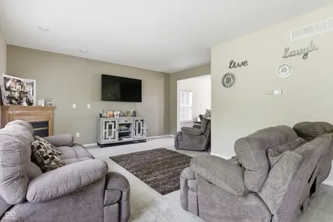 11320 Bear Hollow Court Indianapolis IN 46229