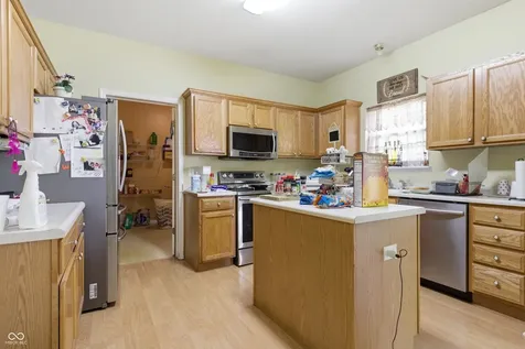 11320 Bear Hollow Court Indianapolis IN 46229