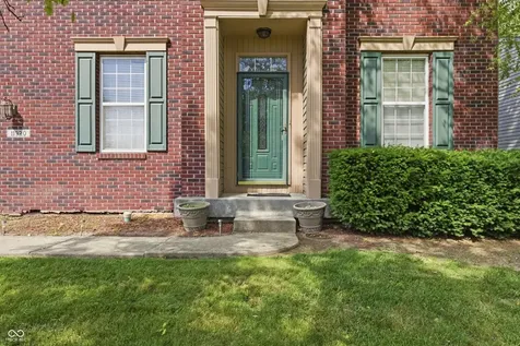 11320 Bear Hollow Court Indianapolis IN 46229