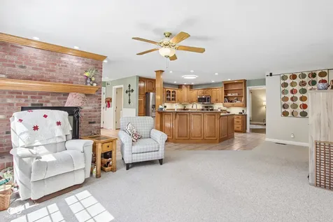 1061 W Cedar Lane Crawfordsville IN 47933