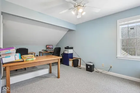 1061 W Cedar Lane Crawfordsville IN 47933