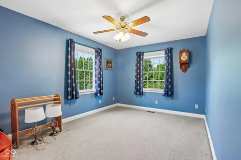 1061 W Cedar Lane Crawfordsville IN 47933