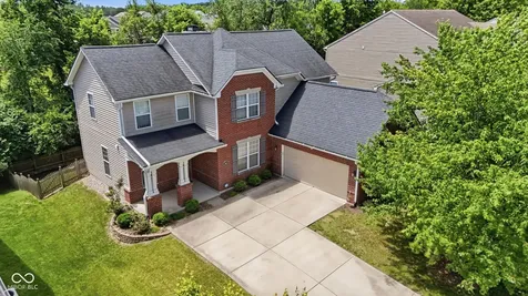 10929 Glazer Way Fishers IN 46038