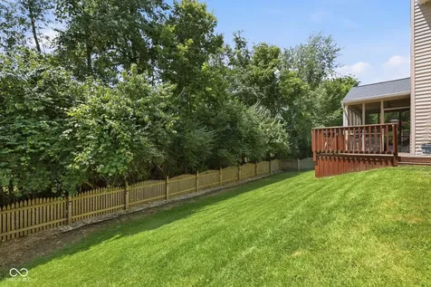 10929 Glazer Way Fishers IN 46038