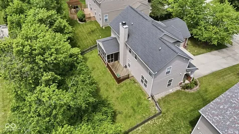 10929 Glazer Way Fishers IN 46038