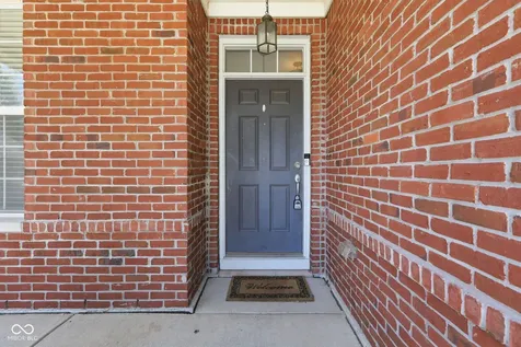 10929 Glazer Way Fishers IN 46038