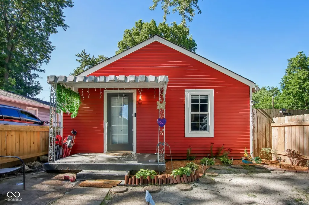 1504 Martin Street Indianapolis IN 46227