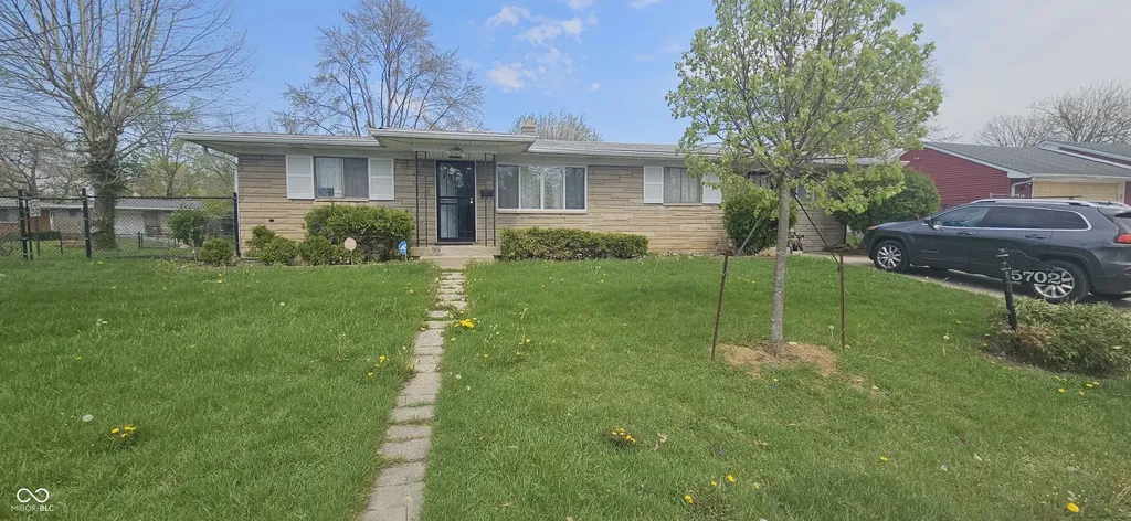 5702 E 40th Street Indianapolis IN 46226