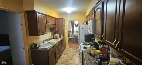5702 E 40th Street Indianapolis IN 46226