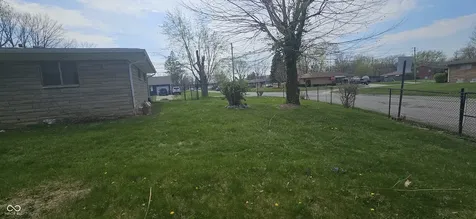 5702 E 40th Street Indianapolis IN 46226