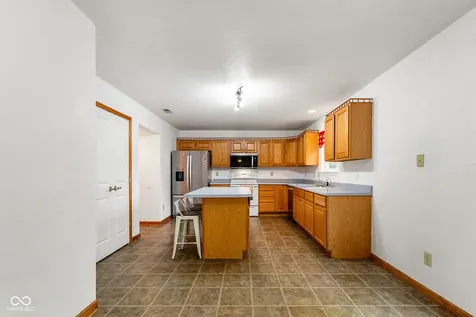 4620 Driftwood Lane Greenwood IN 46143
