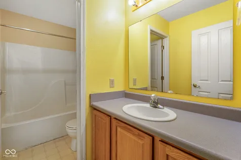 4620 Driftwood Lane Greenwood IN 46143