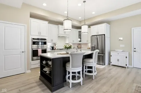 2619 Collins Drive Westfield IN 46074