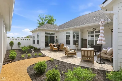 2619 Collins Drive Westfield IN 46074