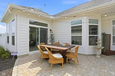 2619 Collins Drive Westfield IN 46074