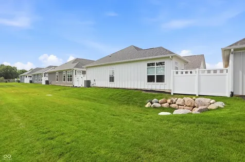 2619 Collins Drive Westfield IN 46074