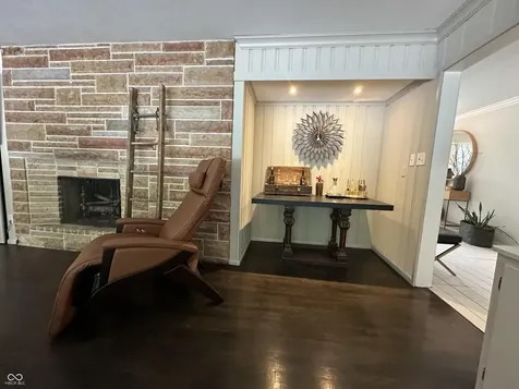 6976 Washington Boulevard Indianapolis IN 46220
