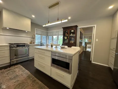 6976 Washington Boulevard Indianapolis IN 46220