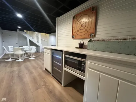 6976 Washington Boulevard Indianapolis IN 46220