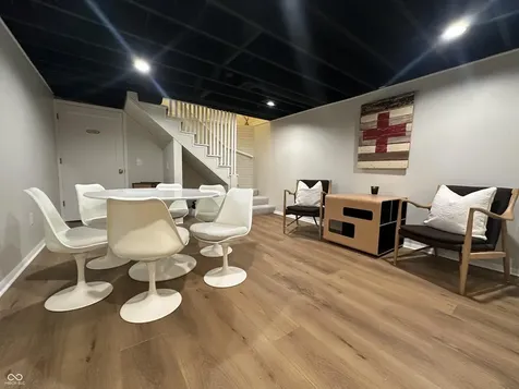6976 Washington Boulevard Indianapolis IN 46220