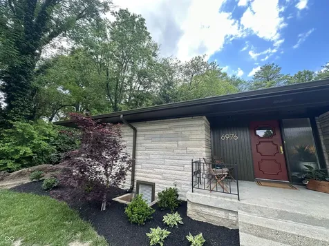 6976 Washington Boulevard Indianapolis IN 46220