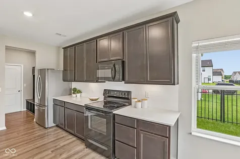 527 Buckthorn Sheridan IN 46069