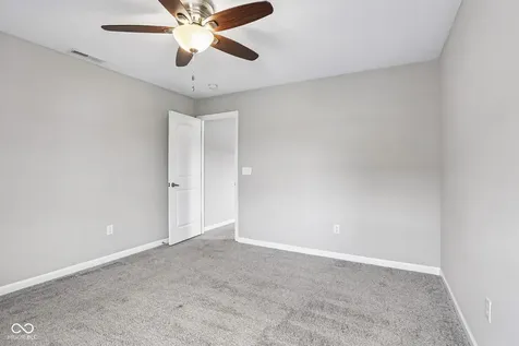 527 Buckthorn Sheridan IN 46069