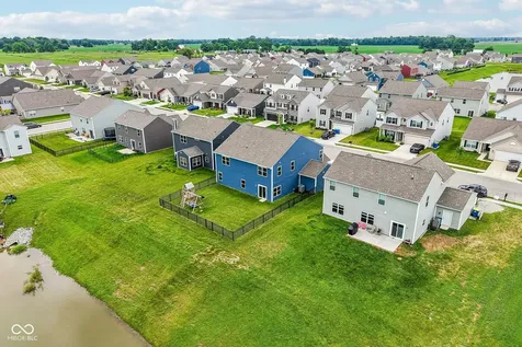 527 Buckthorn Sheridan IN 46069