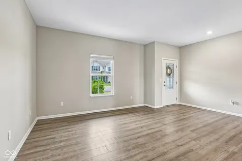 527 Buckthorn Sheridan IN 46069