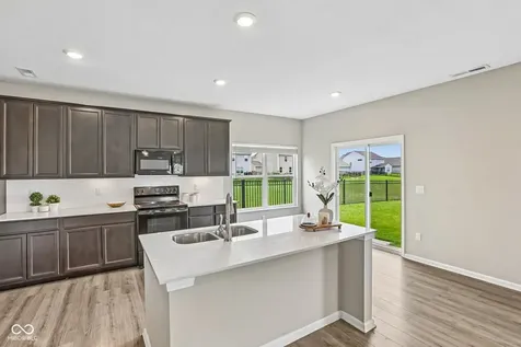 527 Buckthorn Sheridan IN 46069