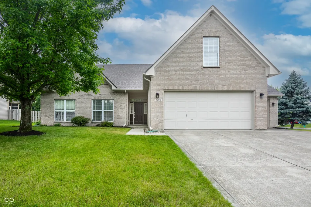 11206 Laurel Falls Lane Fishers IN 46037