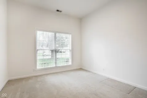 11206 Laurel Falls Lane Fishers IN 46037