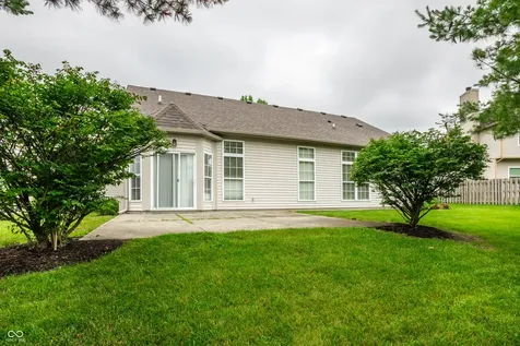 11206 Laurel Falls Lane Fishers IN 46037