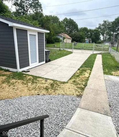 2347 N Rural Street Indianapolis IN 46218