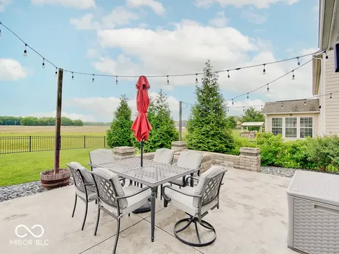 5435 Crowley Parkway Whitestown IN 46075