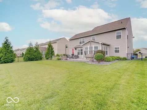 5435 Crowley Parkway Whitestown IN 46075