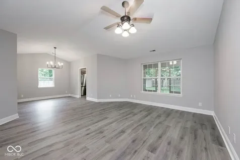 5543 Alcott Lane Indianapolis IN 46221
