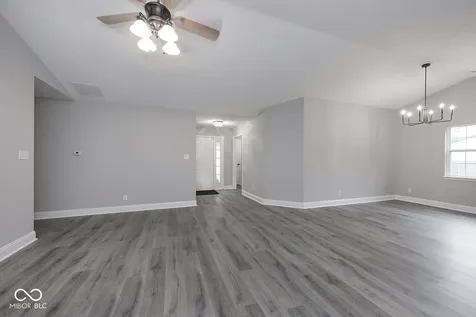 5543 Alcott Lane Indianapolis IN 46221