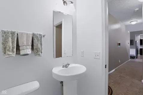15710 Chapel Park Drive E Noblesville IN 46060